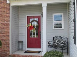 10883 Thatcher Crest Dr, Soddy Daisy, TN 37379