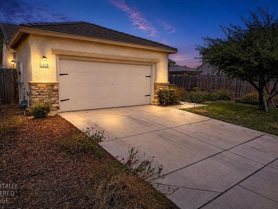 1st image of 1020 Narada Way