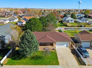 812 Avenue C, Minatare, NE 69356