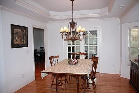 3rd image of 1106 W Brickhaven Cv