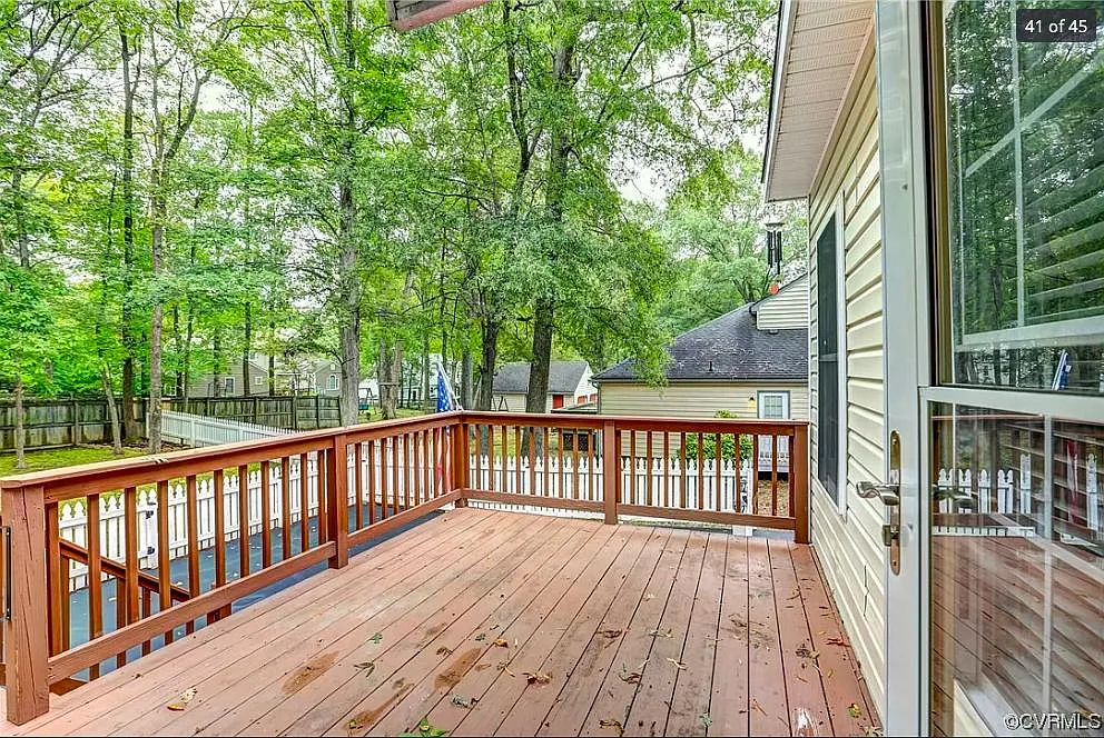 4 bed, 2.5 bath, 2483 sqft, $3,450 — Photo 3