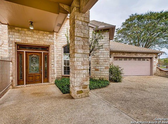 3rd image of 25601 Echo Terrace St