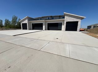 2226 N Hacksaw Trl, Sioux Falls, SD 57107