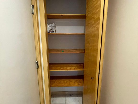 5th image of 22 Carriage Way