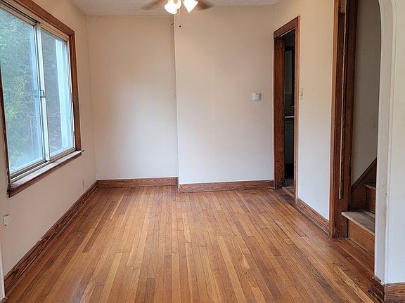 4th image of 111 Hargrove St