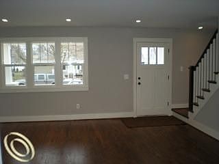 4th image of 519 N Wilson Ave