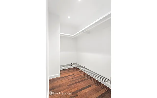 Rented by Douglas Elliman | media 7