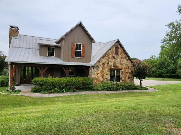 4155 Oakcrest Ln, Fort Worth, TX 76126