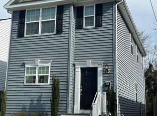 906 White St, Fredericksburg, VA 22401