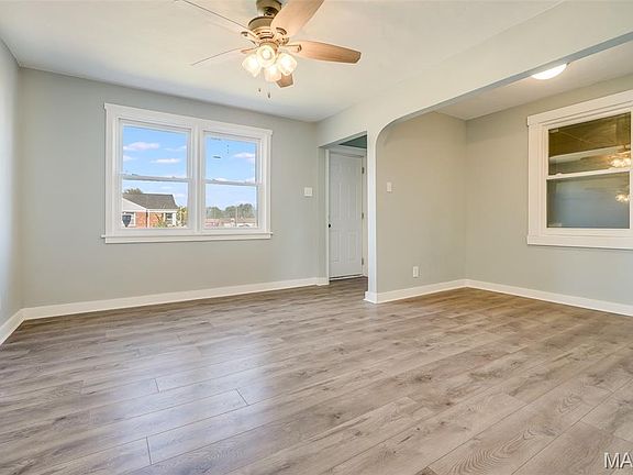 5th image of 2668 E 27th St