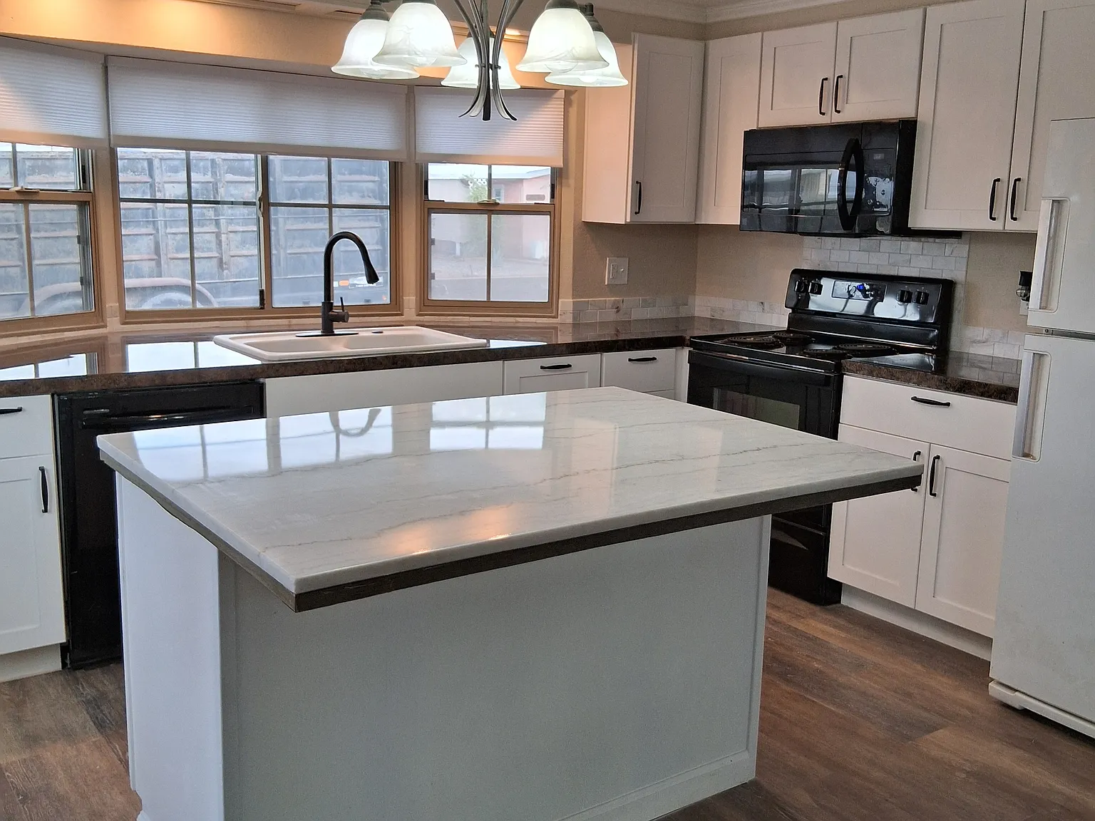 2 bed, 798 sqft, $1,250 — Photo 3