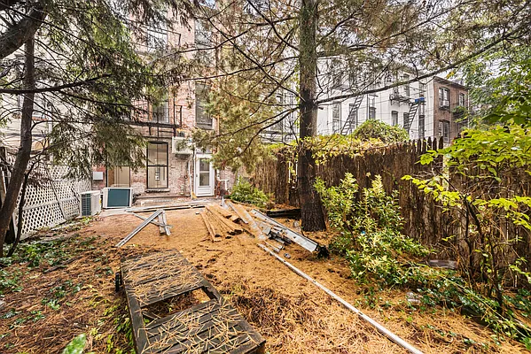 Rented by BH Brokerage Group | media 2