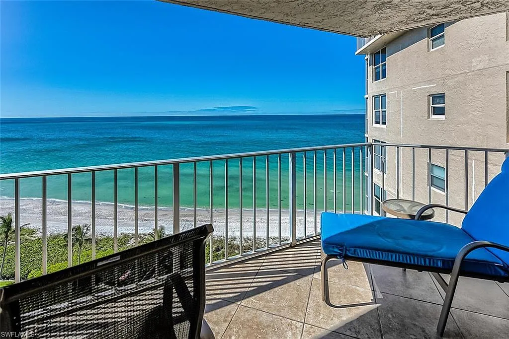 3 bed, 3.0 bath, 2331 sqft, $15,000 — Photo 2