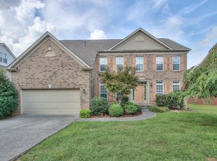 1011 Queens Pl, Spring Hill, TN 37174