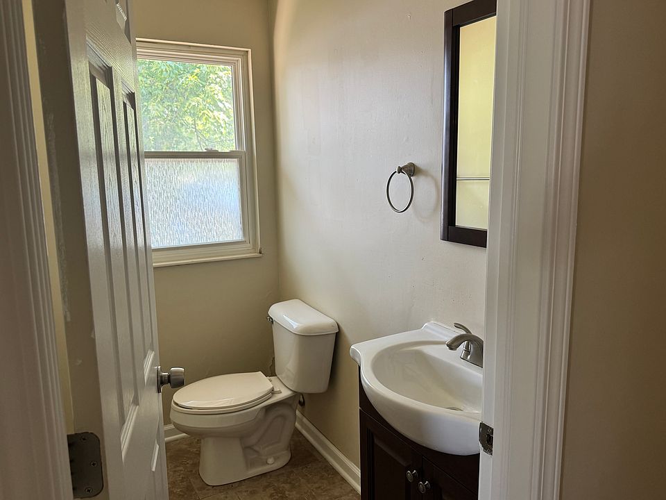 1st floor half bath.