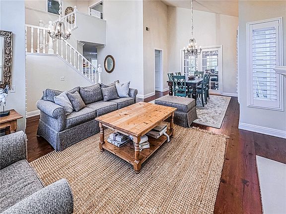 2nd image of 22 Serenity Ln