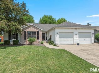 1215 Christopher Ln, Springfield, IL 62712