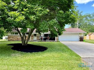 216 Seither Dr, Defiance, OH 43512