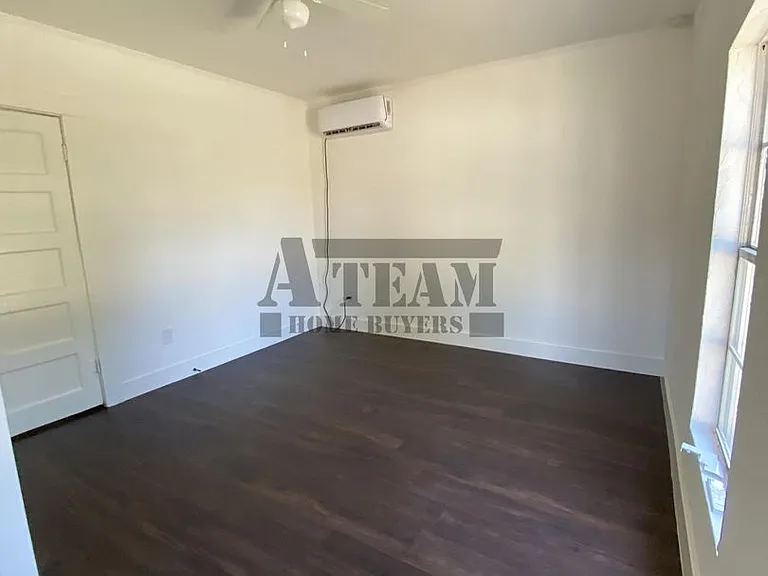 801 Walnut St — Photo 22