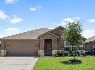 114 Real Quiet Ln, Caddo Mills, TX 75135