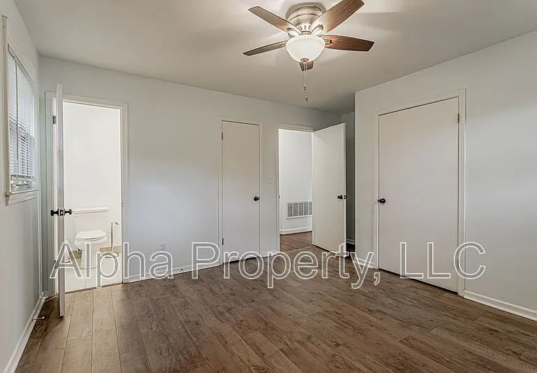 109 Roberts Cir — Photo 13