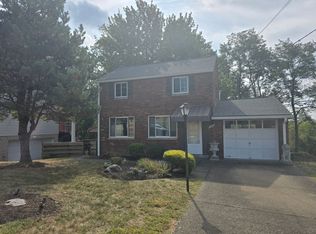 308 Marshall Dr, Pittsburgh, PA