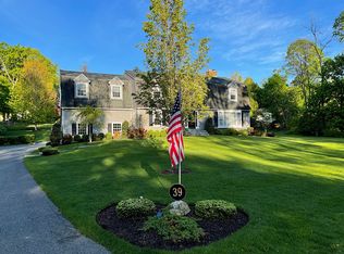 39 Rockwell Rd, Ridgefield, CT 06877