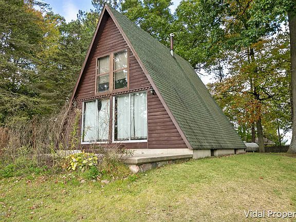 2nd image of 2680 Panama Dr