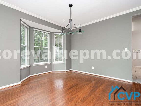 4th image of 1811 Sea Pine Cir