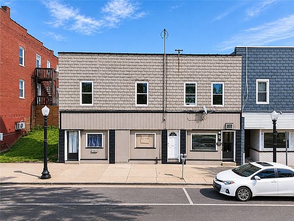 2nd image of 221 5th St
