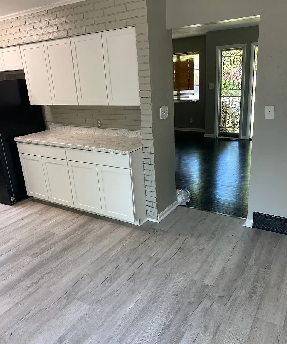 1343 Eldorn Dr - Unit... — Photo 4