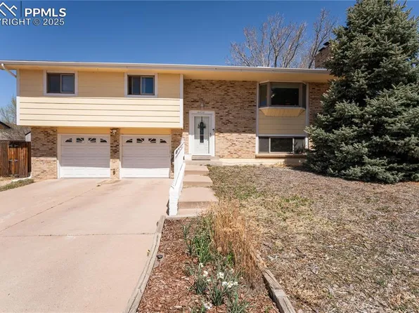 6450 Pawnee Cir, Colorado Springs, CO 80915