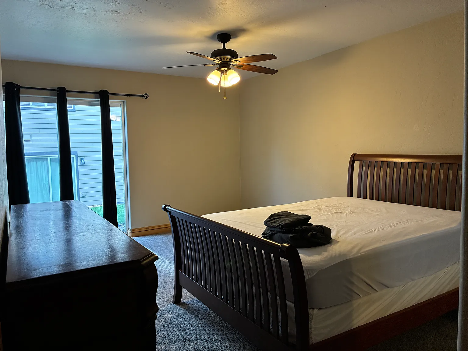 3 bed, 1566 sqft, $1,550 — Photo 2