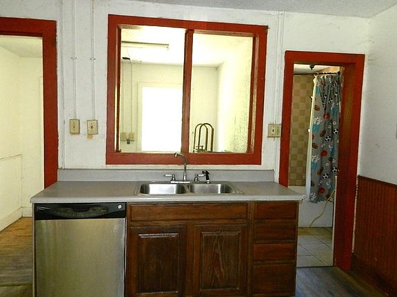 23rd image of 263 Currin Valley Rd