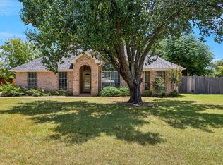 433 Sherwood Ct, Burleson, TX 76028