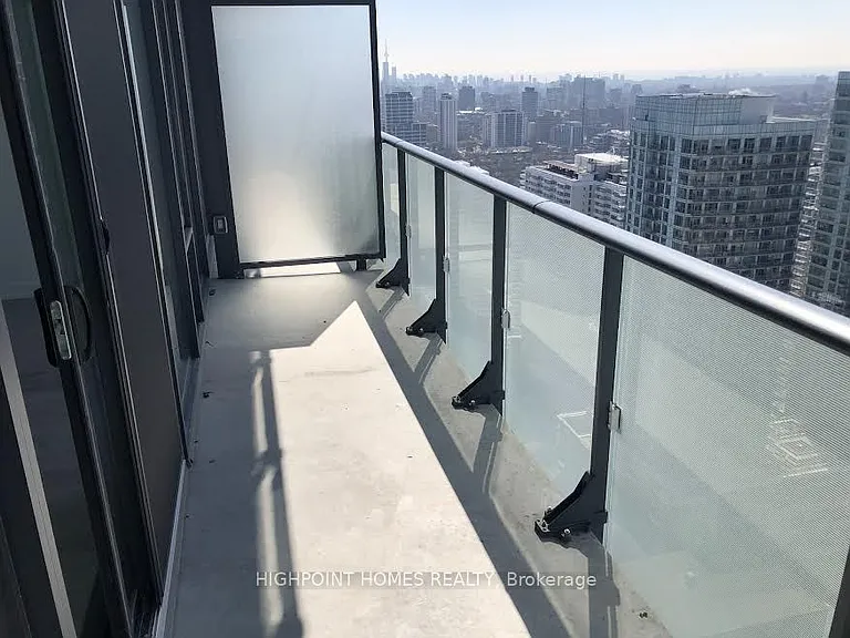 161 Roehampton Ave #4312 — Photo 19