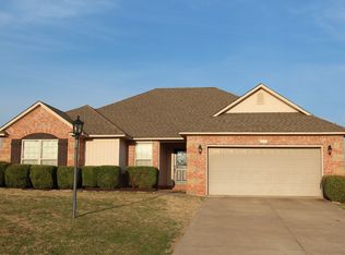 908 Live Oak Way, Alma, AR 72921