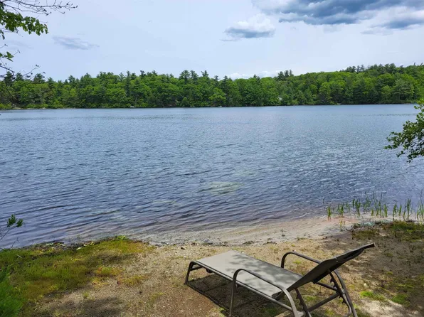 136 Martin Road, Weare, NH 03281