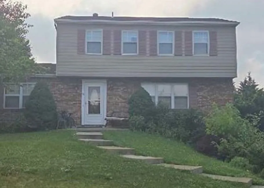 18 Rizzi Dr photo 1