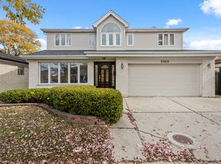 6969 N Chicora Ave, Chicago, IL