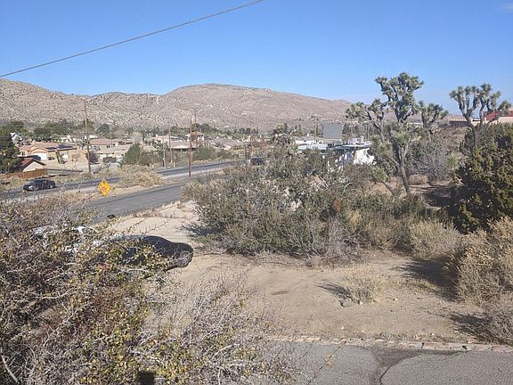 2nd image of 54657-29 Palms Hwy