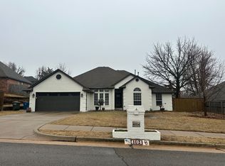 4104 Sheffield Ave, Edmond, OK 73034