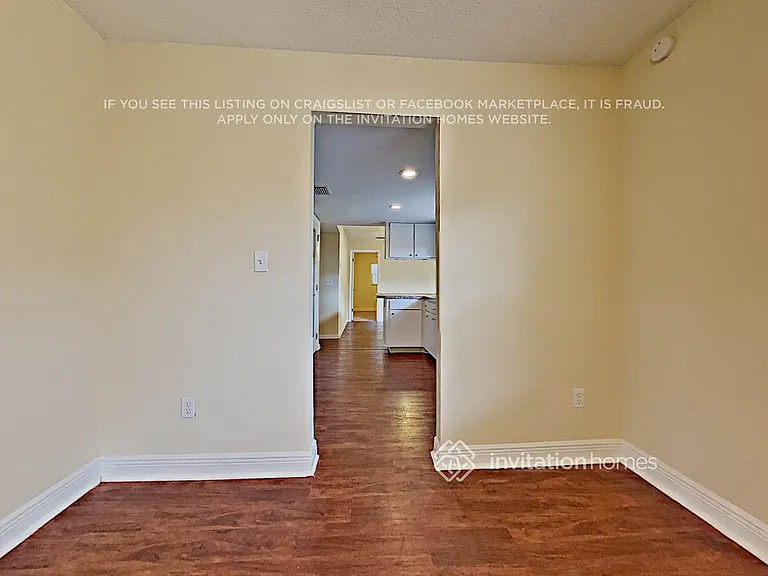 7523 Dockside St — Photo 9