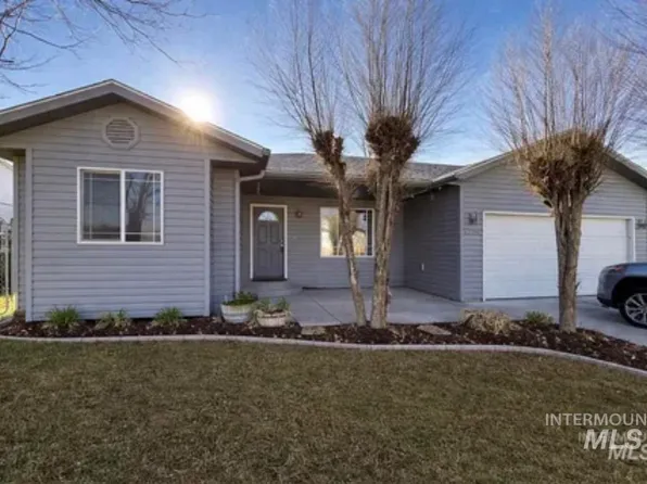 1309 Lauren Ln, Filer, ID 83328