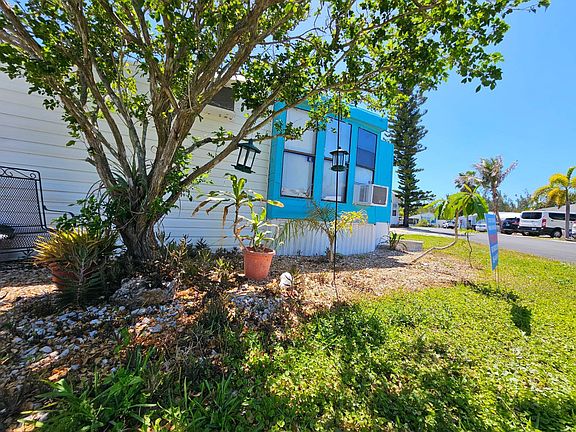 3rd image of 15175 Stringfellow Rd #90