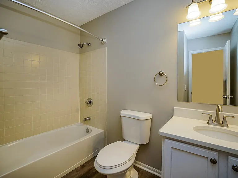 1551 Covina Dr — Photo 15