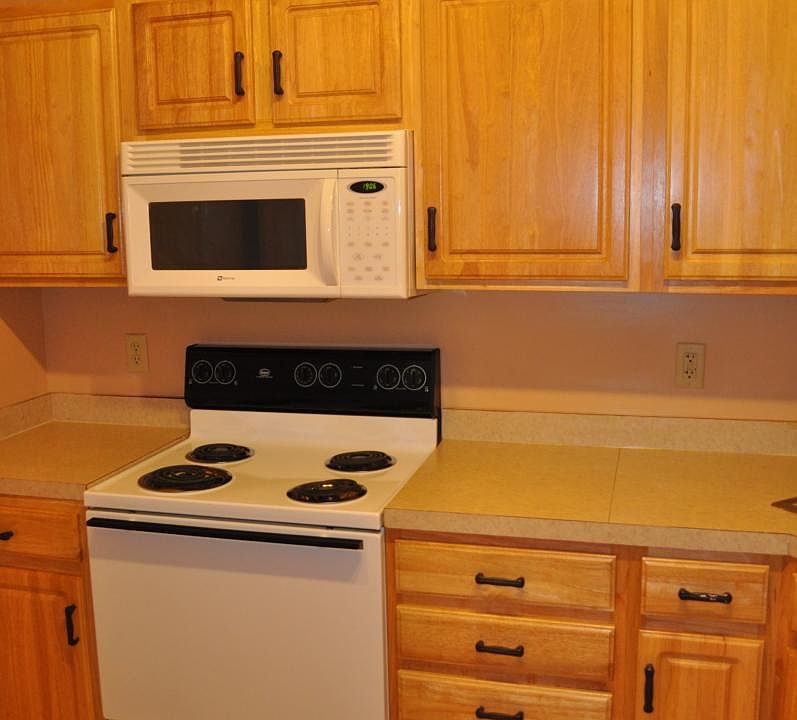 DW/Microwave/awesome storage