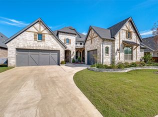311 Waters Edge Dr, Argyle, TX 76226