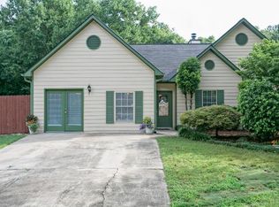 4033 Sharon Woods Dr, Powder Springs, GA 30127