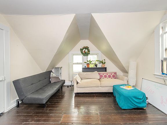 4th image of 211 Lorraine Ave APT 5